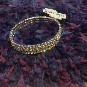 NWT charter club crystal stretch bracelet